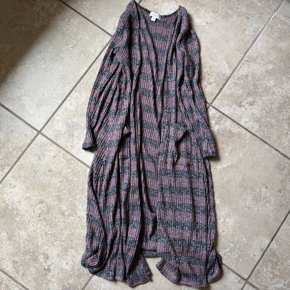 Lularoe Sarah Mauve and grey GORGEOUS